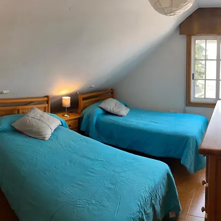 Casa Teresina En Playa Canido -vigo * Vigo